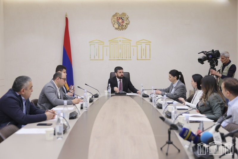 ՀՀ ԱԺ «Պատիվ ունեմ» խմբակցության ղեկավարը հանդիպել է ԱՊՀ միջխորհրդարանական վեհաժողովի դիտորդական առաքելության հետ